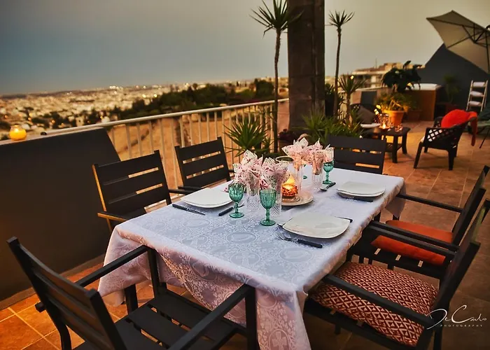 Hill Top Luxury Penthouse At Valley Crest Naxxar